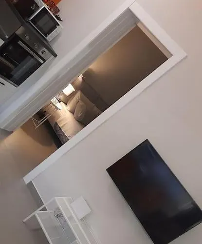 Civico 84 * 摩德纳